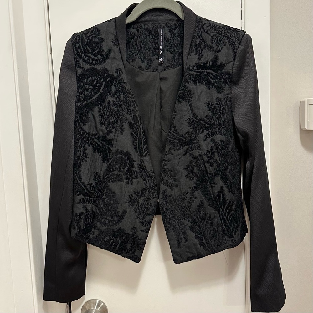 W118 Walter Baker Black Paisley Jacquard Brocade Cropped Blazer Jacket Women’s S